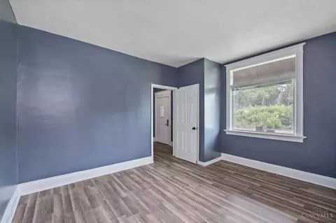 571 Blair Ave, Cincinnati, OH 45229 photo 13