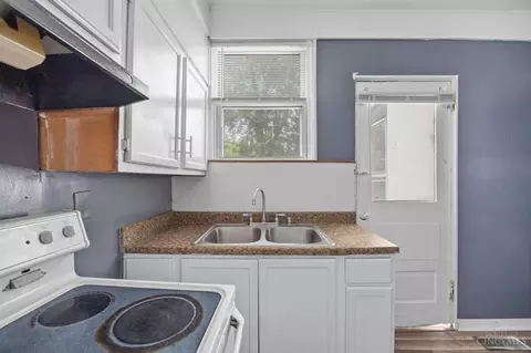 571 Blair Ave, Cincinnati, OH 45229 photo 15