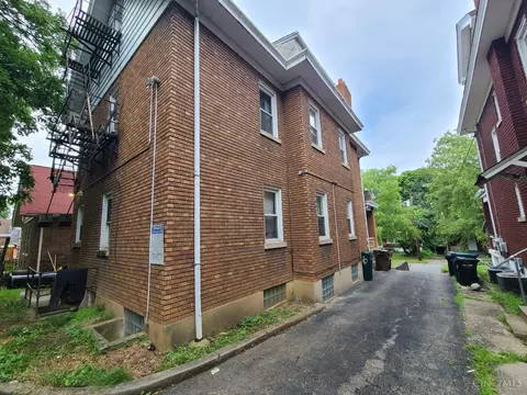 Exterior - 1026 Schiff Ave, Cincinnati, OH 45205 photo 3 of 4
