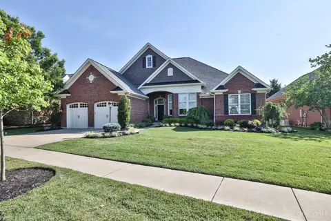 204 Legacy Ln, Montgomery, OH 45249