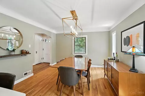 Dining - 4101 Sherel Ln, Cincinnati, OH 45209 photo 4 of 4