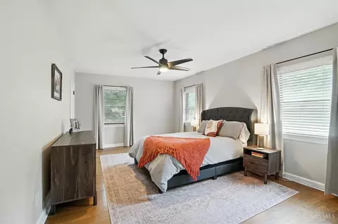 Bedroom - 4101 Sherel Ln, Cincinnati, OH 45209 photo 1 of 8