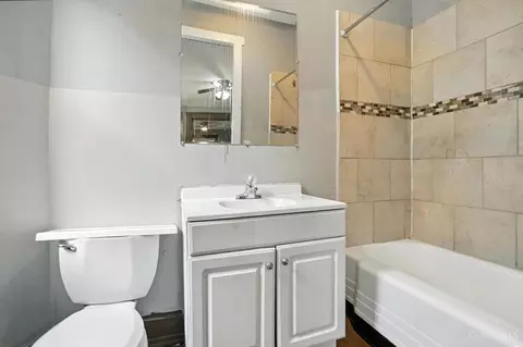 Bath - 3121 Harvard Ave, Cincinnati, OH 45207 photo 1 of 2