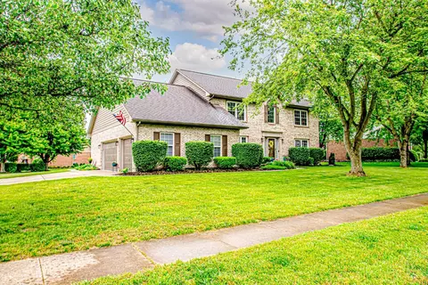 3243 Seton Hill Dr, Sugarcreek Township, OH 45305