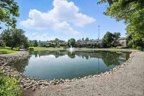 View/Area - 1285 Ebenezer Rd, Cincinnati, OH 45233 photo 1 of 2