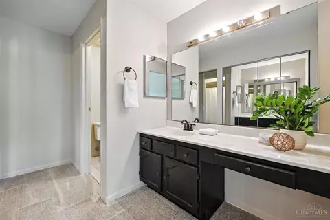 Bath - 1285 Ebenezer Rd, Cincinnati, OH 45233 photo 2 of 2
