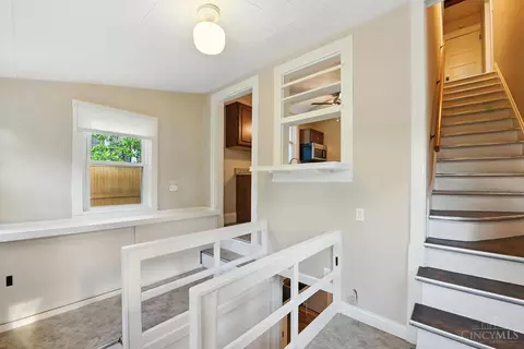 Entry Way - 3137 Gloss Ave, Cincinnati, OH 45213 photo 3 of 3