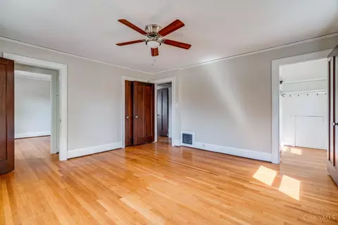 1930 Crane Ave, Cincinnati, OH 45207 photo 21