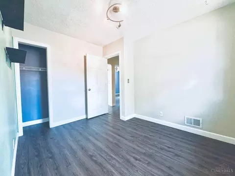 Bedroom - 116 Eggerding Dr, Lockland, OH 45215 photo 1 of 1