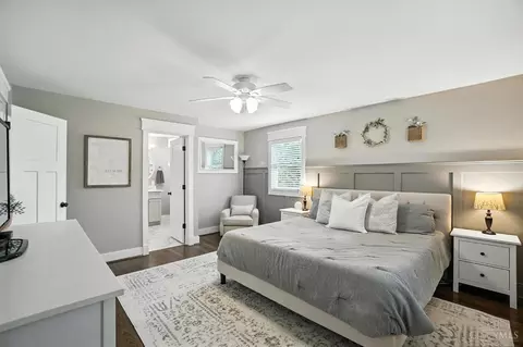 Bedroom - 10007 Windzag Ln, Montgomery, OH 45242 photo 3 of 10