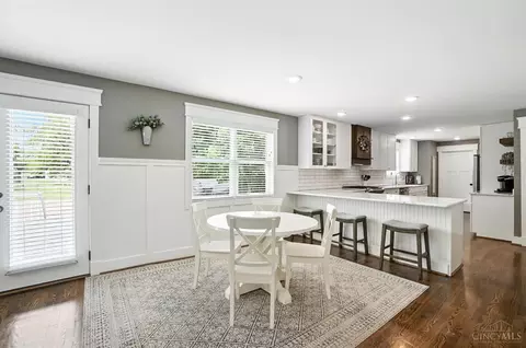 Dining - 10007 Windzag Ln, Montgomery, OH 45242 photo 4 of 4
