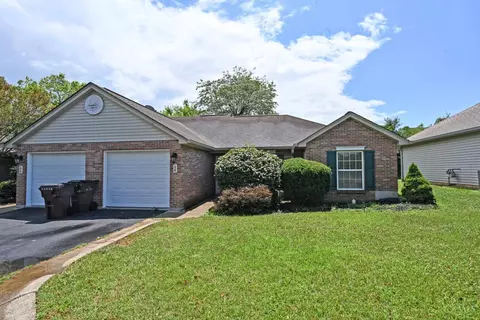 48 Indian Cove Cir, Oxford, OH 45056
