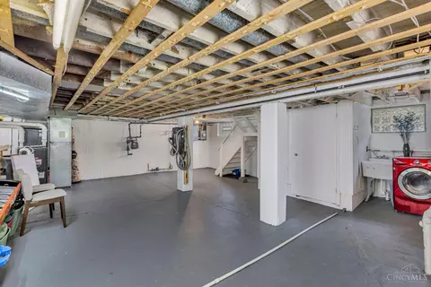 4130 Thirty First Ave, Cincinnati, OH 45209 photo 33