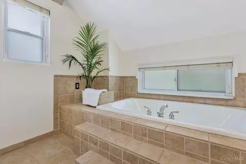 4130 Thirty First Ave, Cincinnati, OH 45209 photo 20