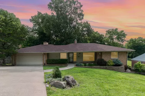40 Orchard Dr, Hamilton, OH 45013
