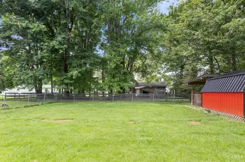 Exterior - 322 Brown St, Georgetown, OH 45121 photo 3 of 6
