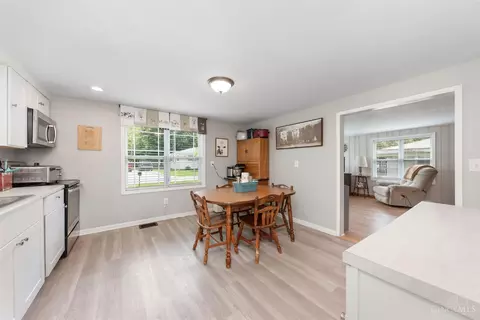 Dining - 322 Brown St, Georgetown, OH 45121 photo 1 of 1