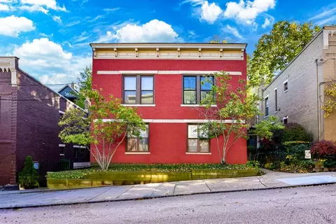 987 Paradrome St, Cincinnati, OH 45202