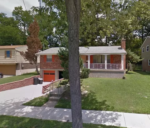 1040 Lanette Dr, Anderson Twp, OH 45230