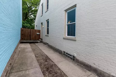 3157 Bishop St, Cincinnati, OH 45220 photo 30