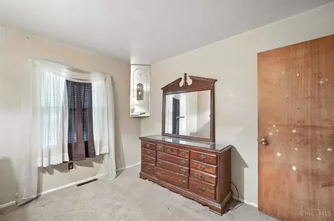 5543 Ehrling Rd, Cincinnati, OH 45227 photo 13