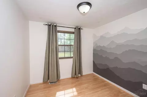 Bedroom - 785 Lind Pl, Mason, OH 45040 photo 1 of 7