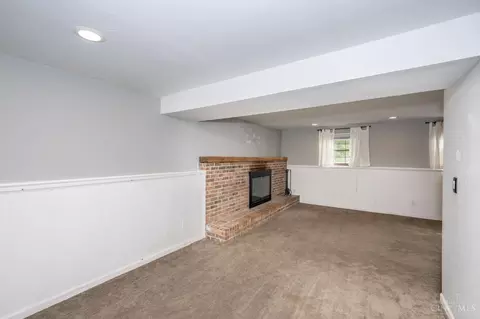 Living - 785 Lind Pl, Mason, OH 45040 photo 11 of 12