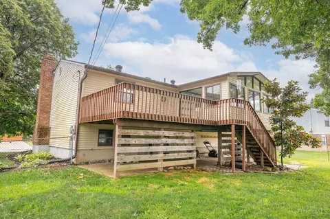 Exterior - 785 Lind Pl, Mason, OH 45040 photo 8 of 14