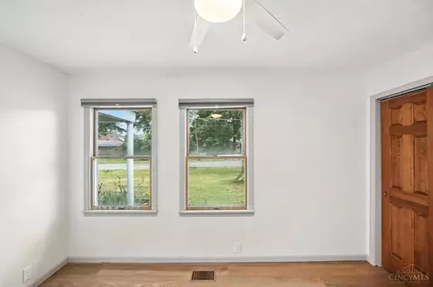 2070 Adams Rd, Cincinnati, OH 45231 photo 24
