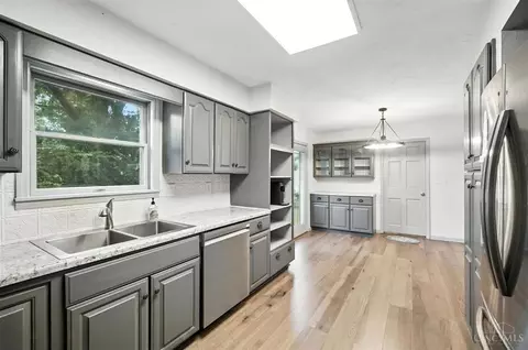 2070 Adams Rd, Cincinnati, OH 45231 photo 12