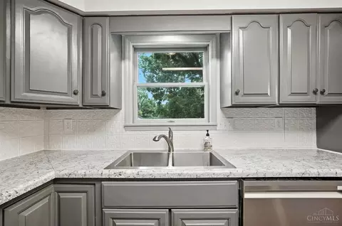 2070 Adams Rd, Cincinnati, OH 45231 photo 17