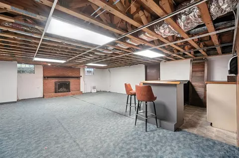 2070 Adams Rd, Cincinnati, OH 45231 photo 6