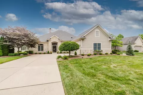 765 Yankee Trace Dr, Centerville, OH 45458 photo 2