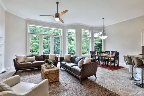 3 Thomas Ct, Glendale, OH 45246 photo 8