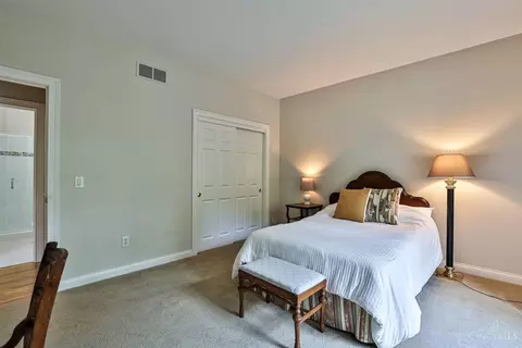 3 Thomas Ct, Glendale, OH 45246 photo 25