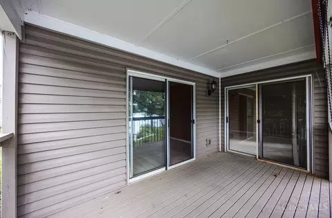 780 Stoneharbor Ln, Hamilton Township, OH 45039 photo 17
