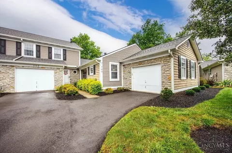 780 Stoneharbor Ln, Hamilton Township, OH 45039