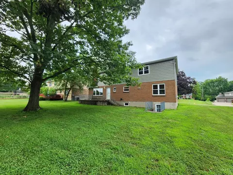 Exterior - 2191 Flomar Ct, Cincinnati, OH 45233 photo 3 of 5