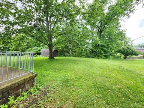 Exterior - 2191 Flomar Ct, Cincinnati, OH 45233 photo 5 of 5