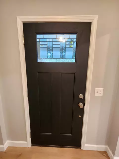 Entry Way - 2191 Flomar Ct, Cincinnati, OH 45233 photo 1 of 1