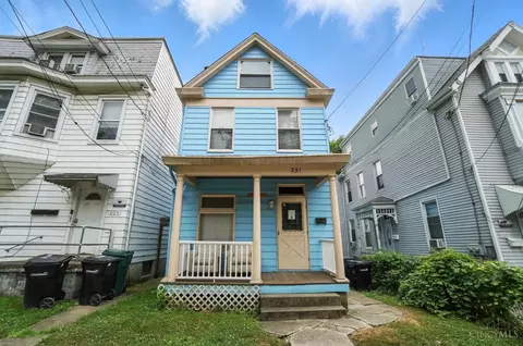 231 Atkinson St, Cincinnati, OH 45219