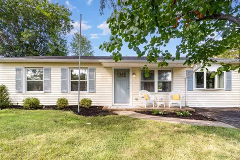 678 Charwood Dr, Cincinnati, OH 45244