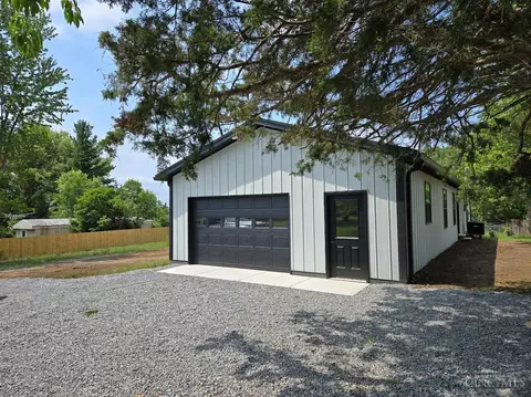 6961 Highland Trl, Hillsboro, OH 45133