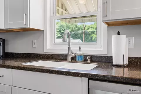 Kitchen - 10612 Chipstone Dr, Harrison, OH 45030 photo 3 of 3