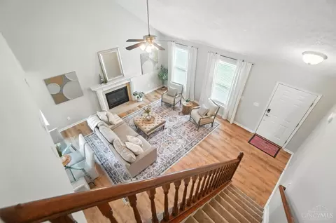 Entry Way - 4239 Gensen Loop, Cincinnati, OH 45245 photo 2 of 3