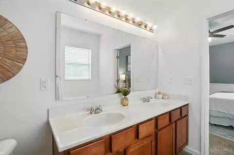 Bath - 4239 Gensen Loop, Cincinnati, OH 45245 photo 2 of 5