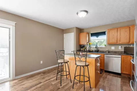 Kitchen - 7 Shank Ln, Amelia, OH 45102 photo 2 of 3