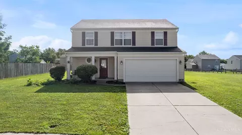 7 Shank Ln, Amelia, OH 45102