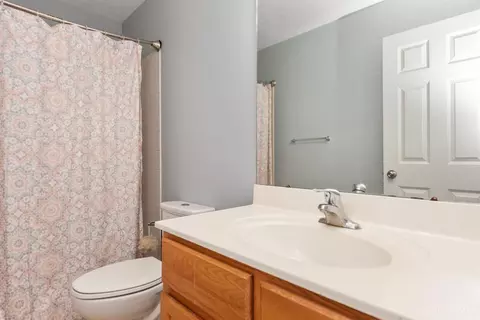 Bath - 7 Shank Ln, Amelia, OH 45102 photo 1 of 3