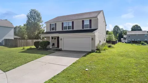 Exterior - 7 Shank Ln, Amelia, OH 45102 photo 3 of 4